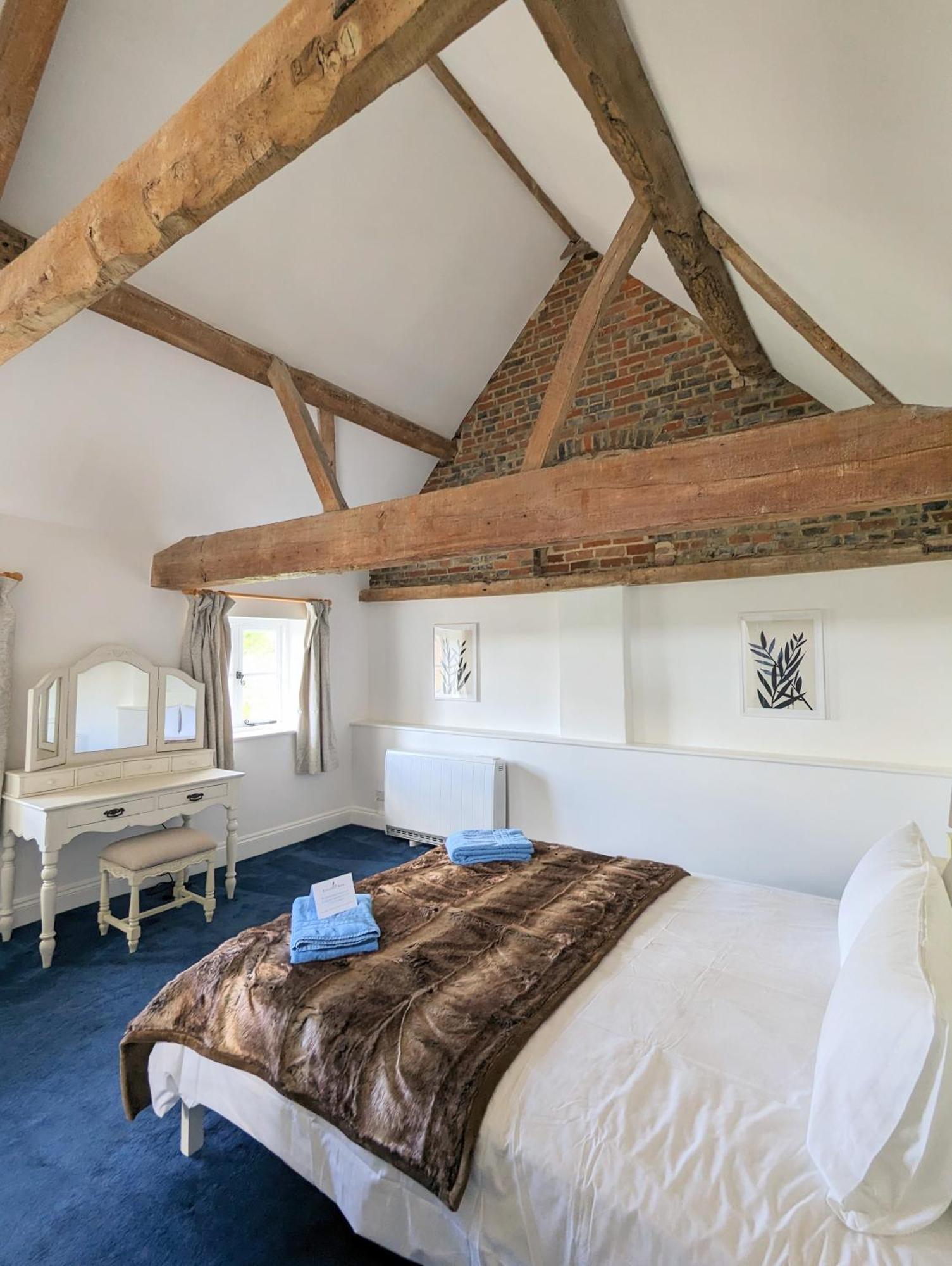 Kingfisher Barn B&B Абингдон Экстерьер фото