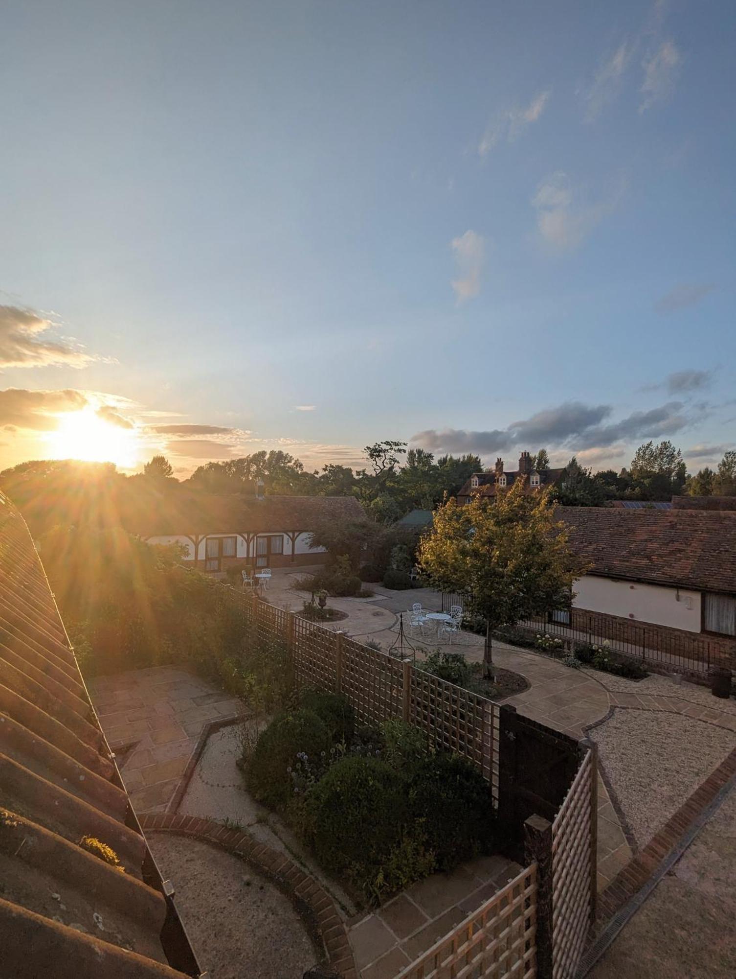 Kingfisher Barn B&B Абингдон Экстерьер фото