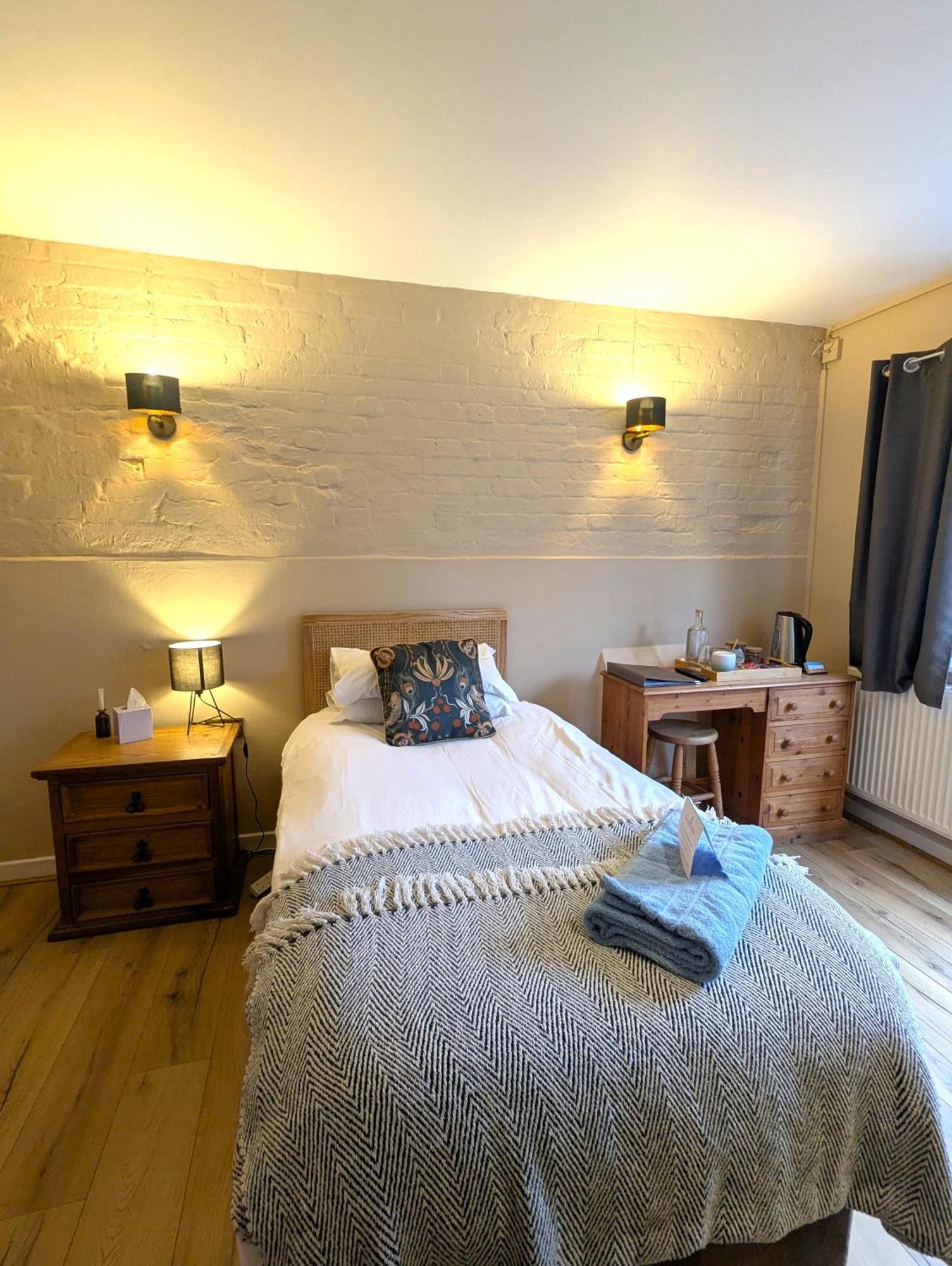 Kingfisher Barn B&B Абингдон Экстерьер фото