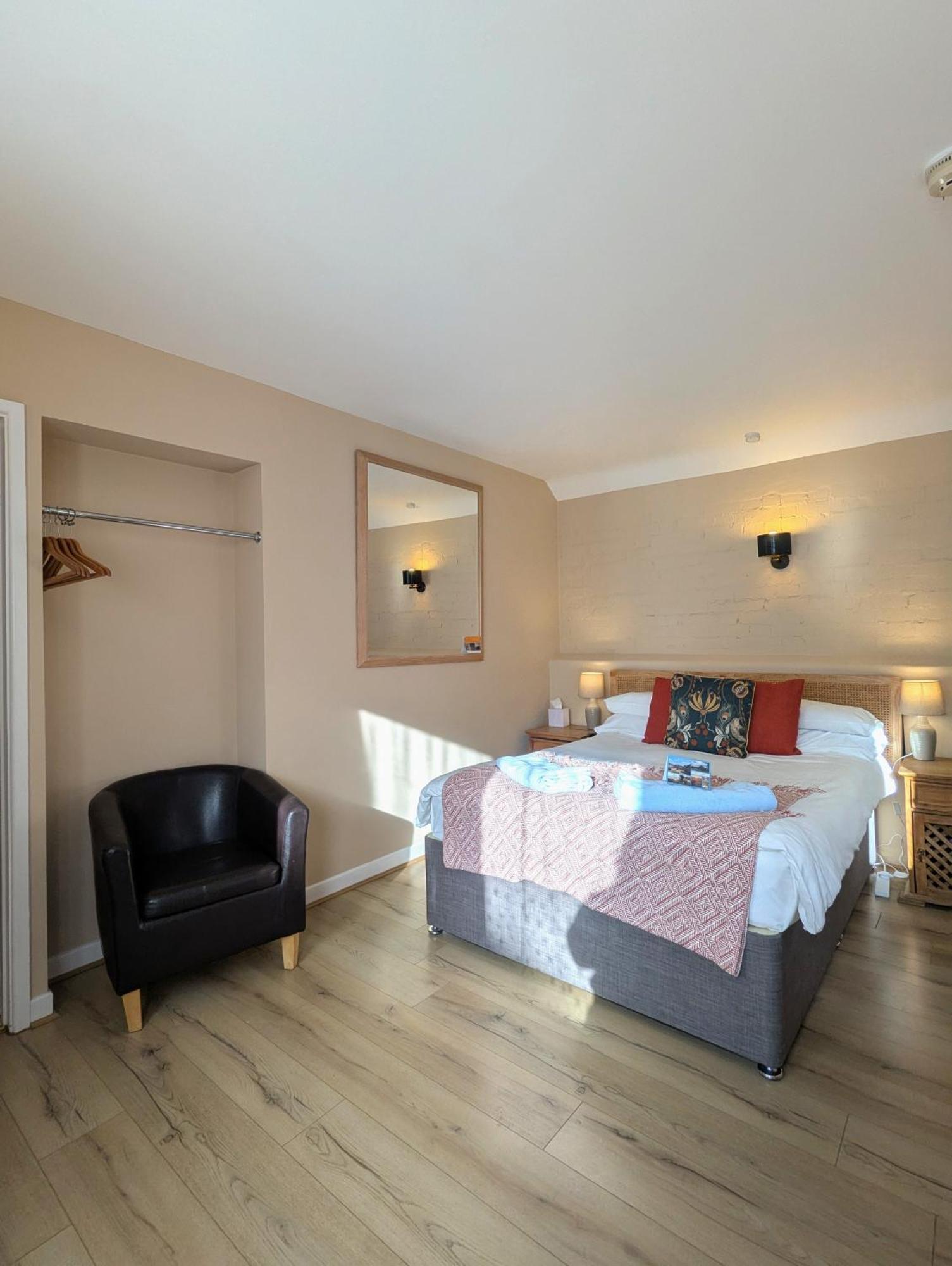 Kingfisher Barn B&B Абингдон Экстерьер фото
