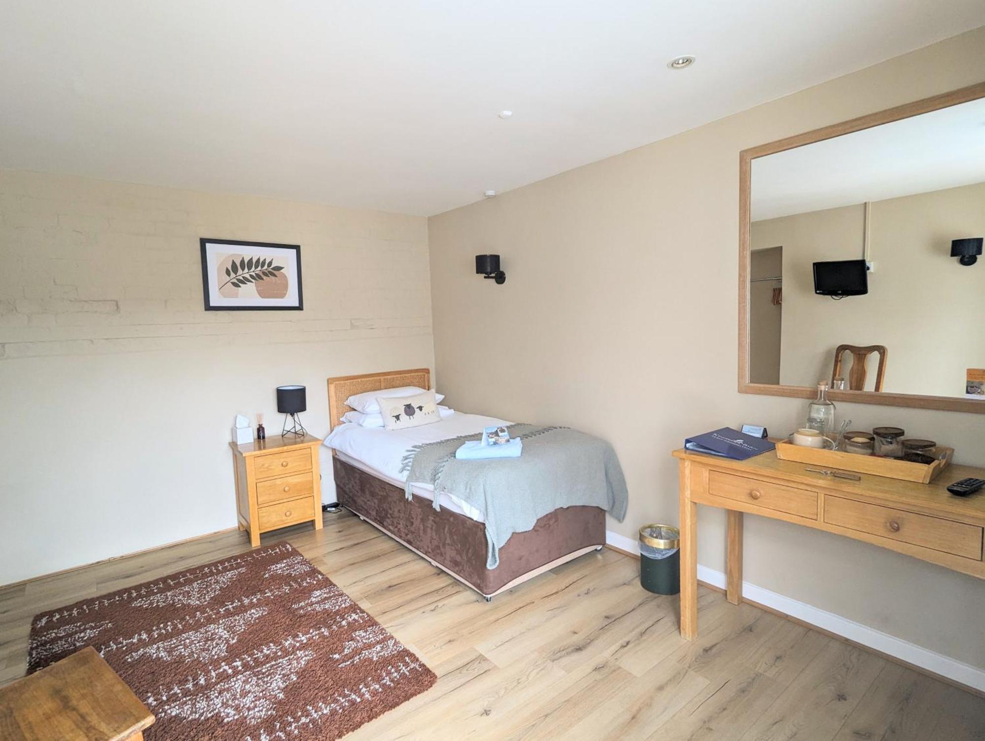 Kingfisher Barn B&B Абингдон Экстерьер фото